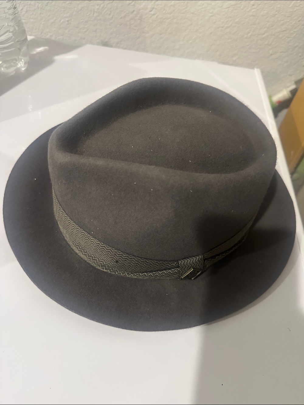 Goorin Bros Gray Felt Fedora with Zigzag Band